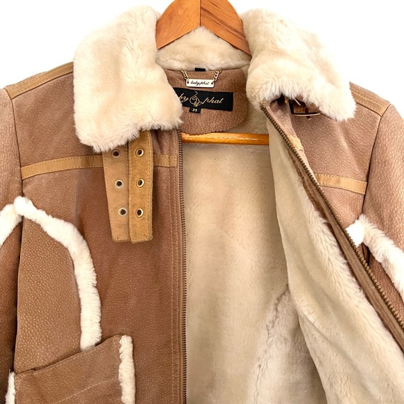 *SOLD* Vintage Y2K Leather Bomber Jacket w/ Faux Shearling … - Picture 2 of 13